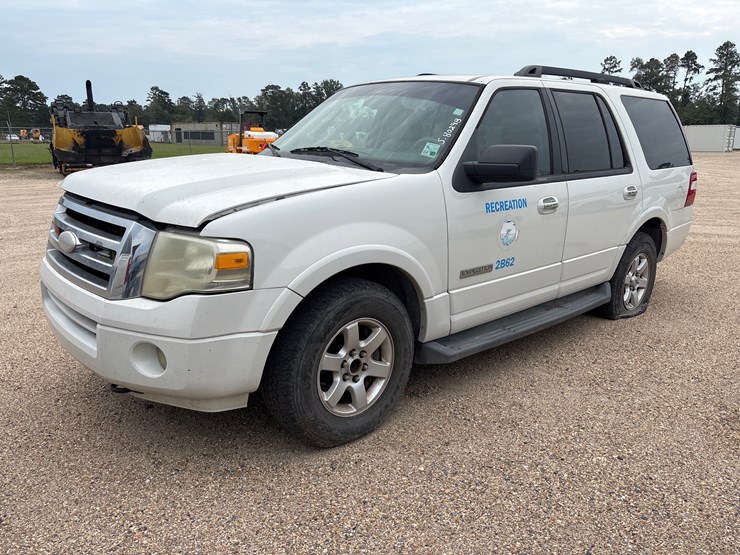 2008-ford-expedition-xlt-image-6
