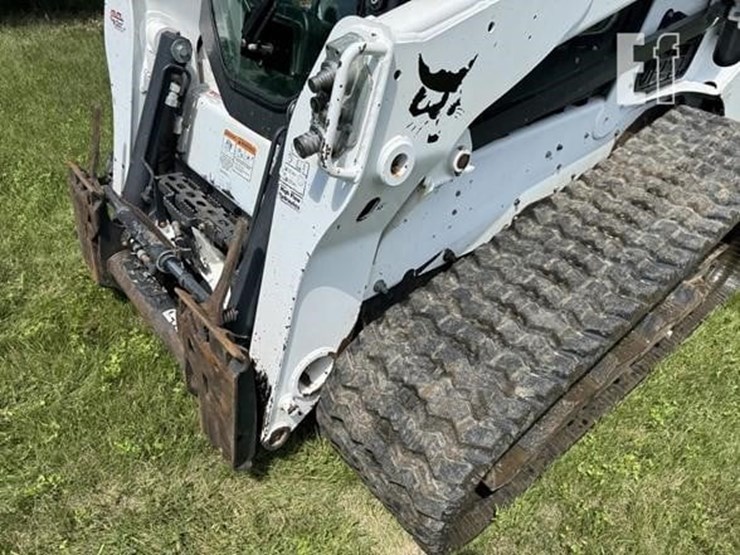 2019-bobcat-t770-image-13