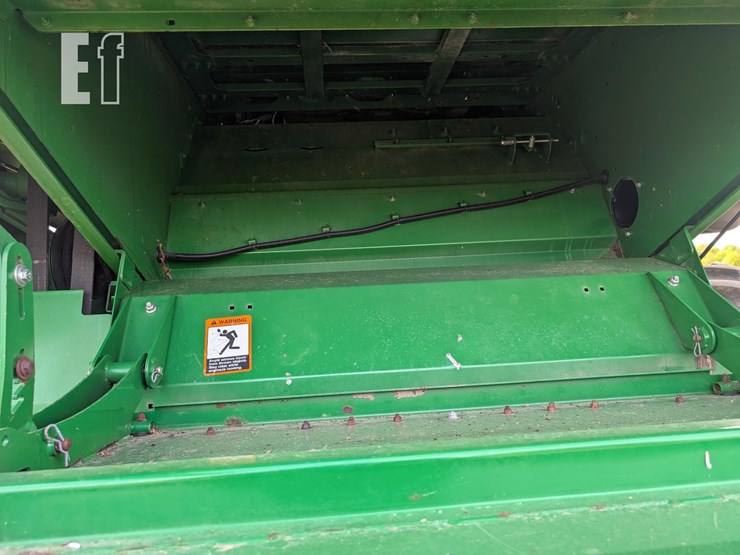 2015-john-deere-s680-image-44