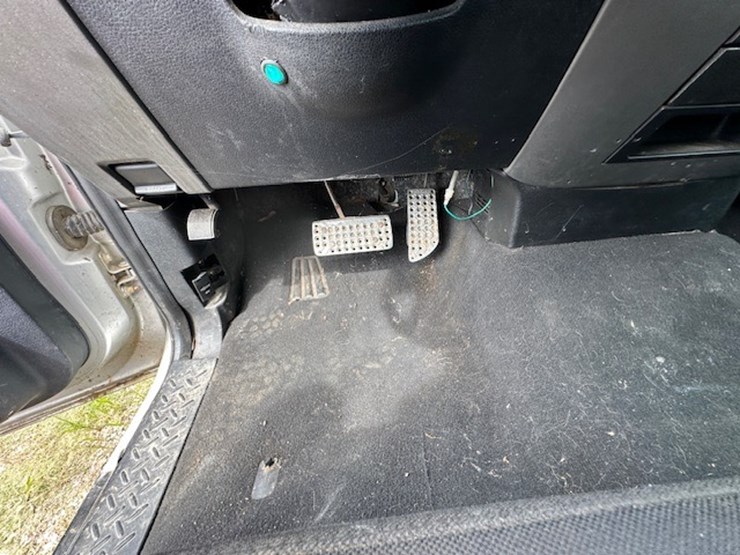 2004-ford-f150-image-43