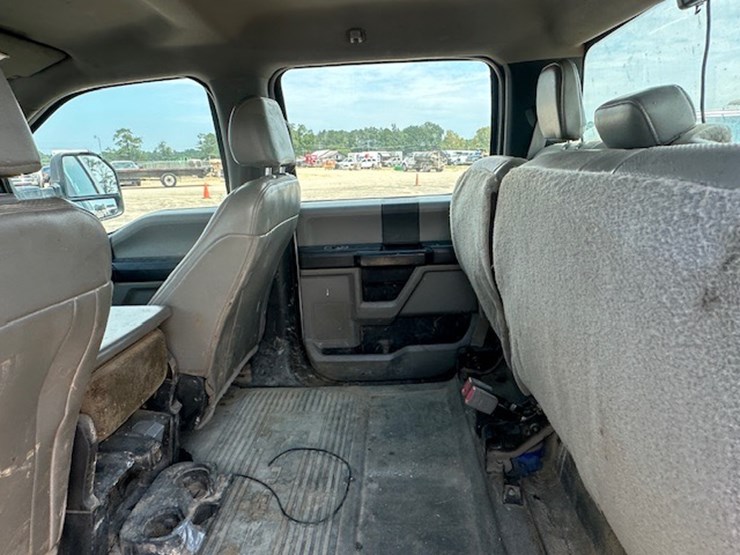 2019-ford-f250-image-26