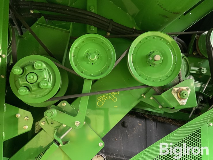 2010-john-deere-9770-sts-image-19
