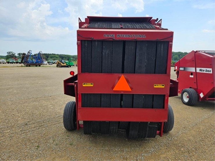 case-ih-8460-image-4