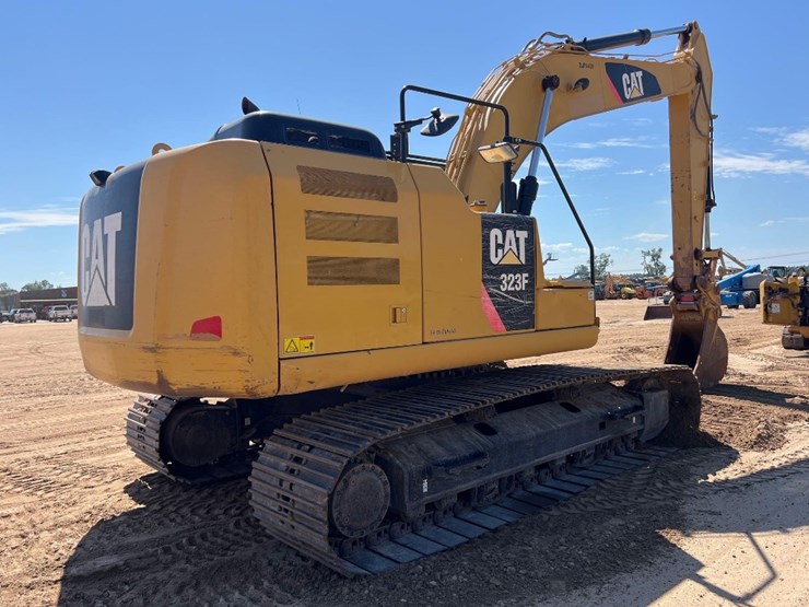 2017-caterpillar-323fl-image-4