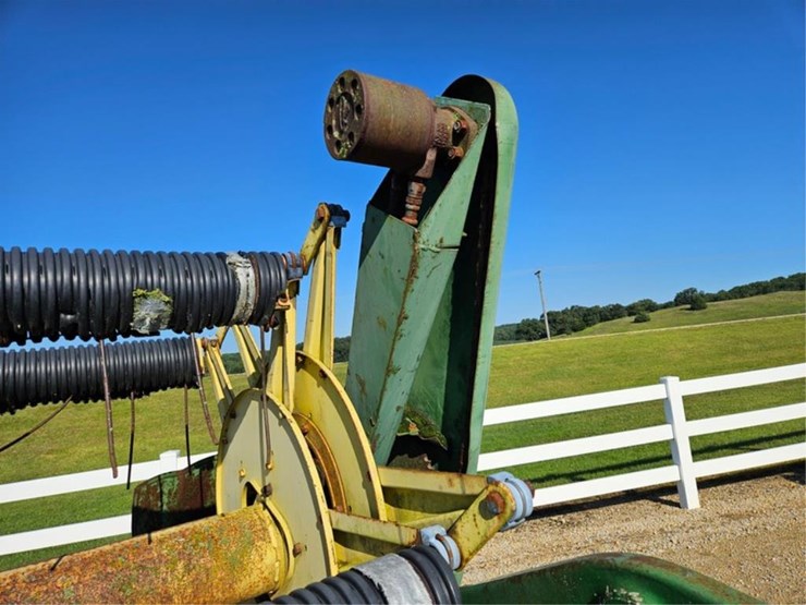 john-deere-216-image-23