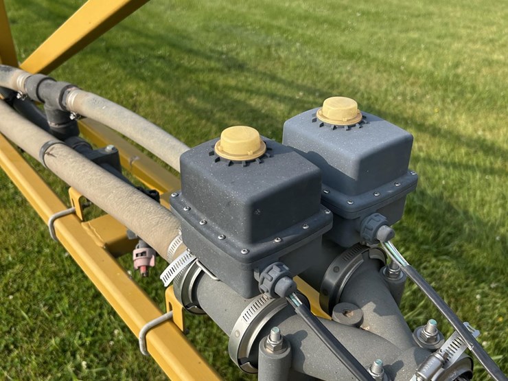 2005-ag-chem-rogator-1074-image-29