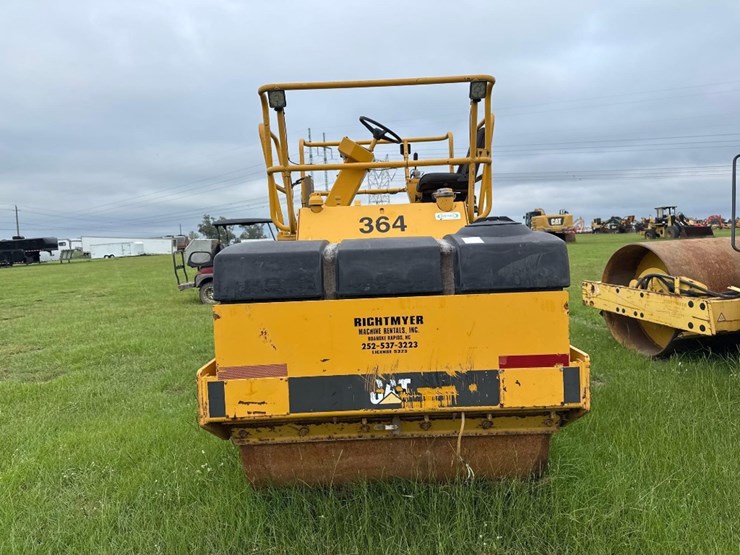 caterpillar-cb-434-image-5