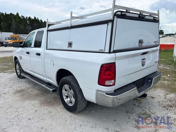 2020-ram-1500-classic-image-3