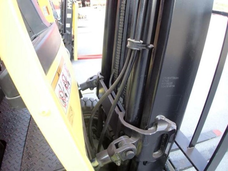 2023-hyster-e45z-image-22