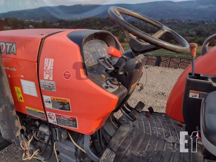 kubota-m8560-image-10
