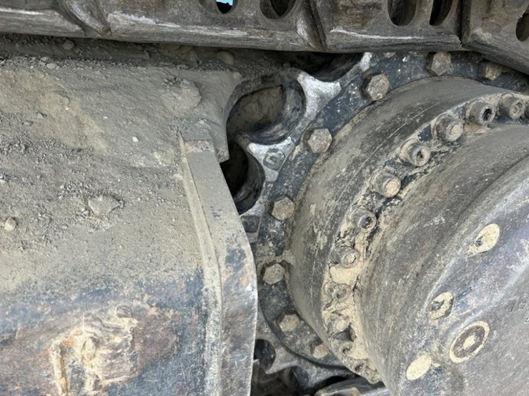 2017-caterpillar-320fl-image-17