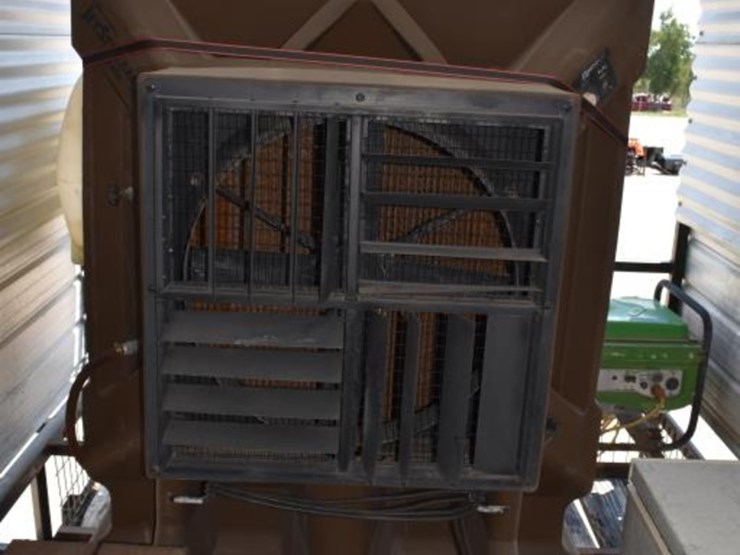 2011-16'-cooling-trailer-w/-generator,-port-a-cool-and-freezer-(vin-#-5vnbu-image-7
