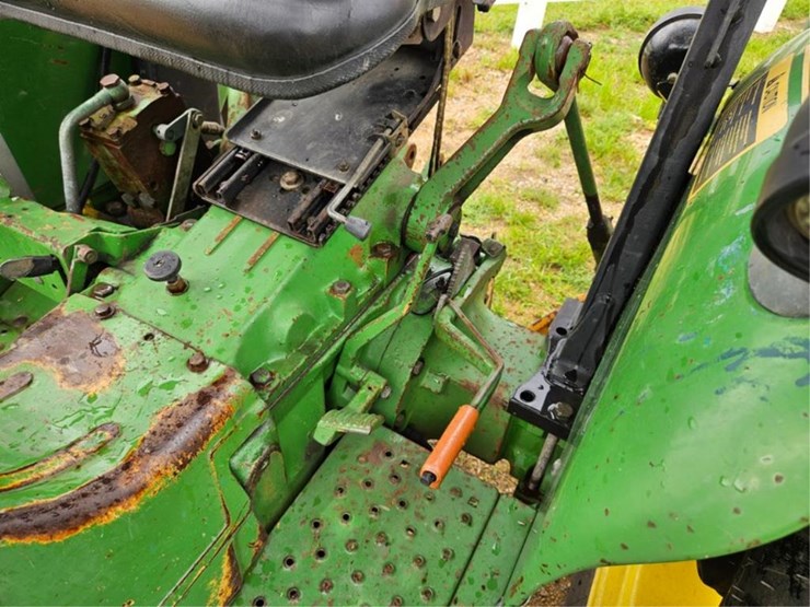 john-deere-2155-image-21