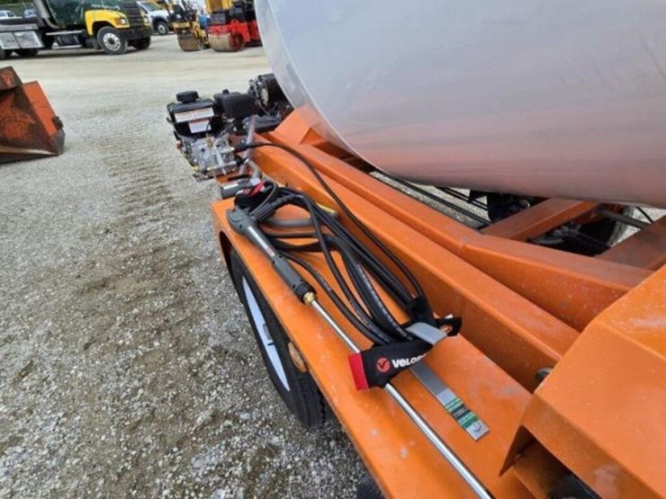 2025-1.5-cubic-meter-tow-behind-t/a-concrete-mixer-image-34