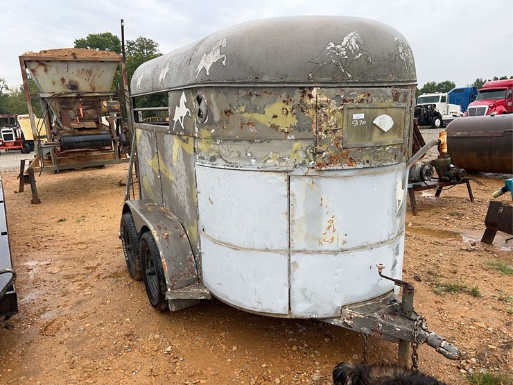 t/a-2-horse-trailer-image-5
