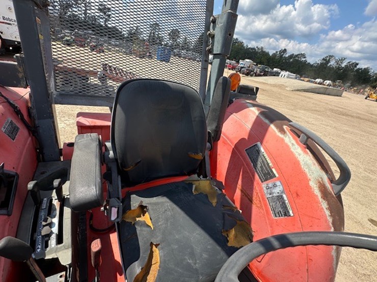 kubota-m8540f-image-47