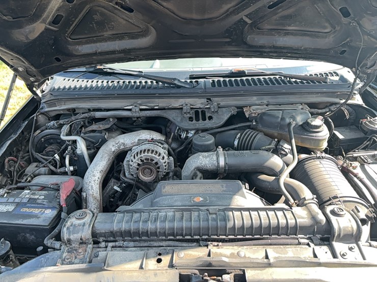 2005-ford-f350-image-27