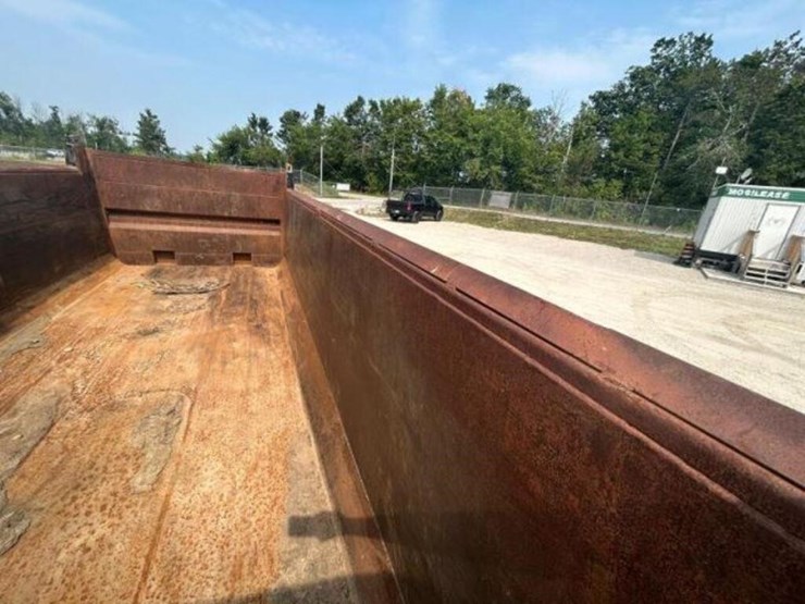 2005-volvo-tri/a-dump-truck-4v5k99gh55n391882-image-97