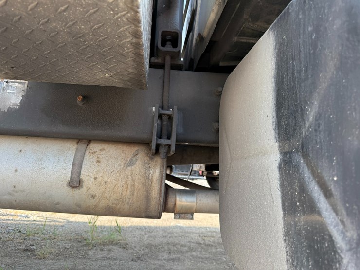 2005-international-durastar-4300-image-73