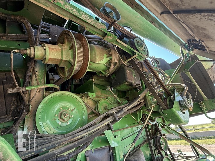 2006-john-deere-9760-sts-image-26