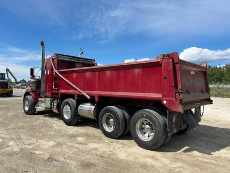 2022-kenworth-t800-image-5