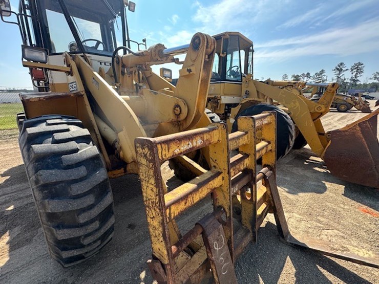 #2286-•-tcm-835-2-series-rubber-tire-loader-image-21