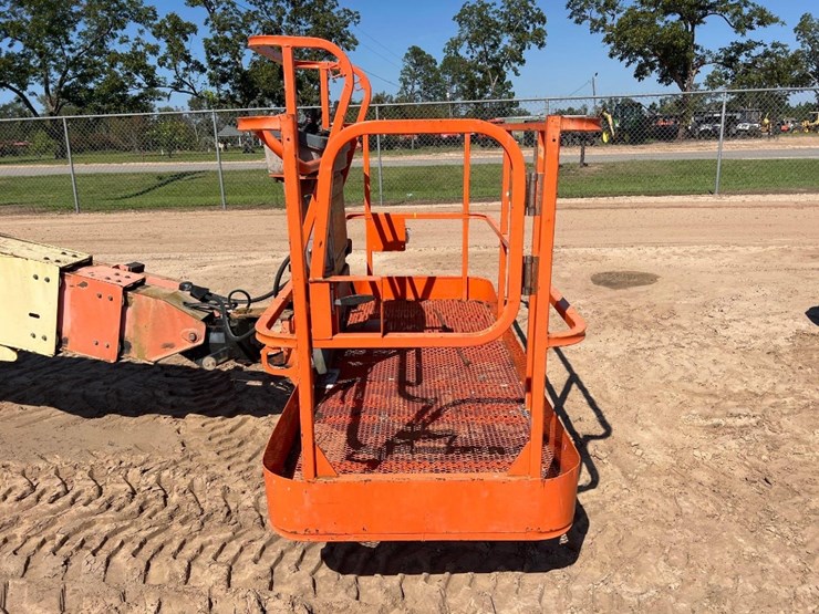 2007-jlg-600s-image-26