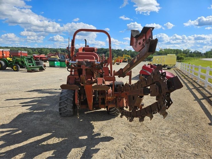 ditch-witch-5110-image-4