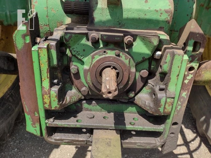 john-deere-4240-image-25