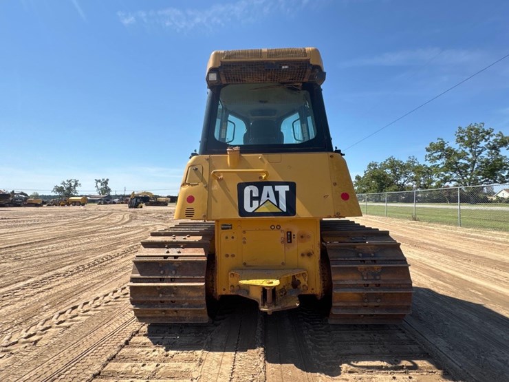 2017-caterpillar-d6k2-lgp-image-7