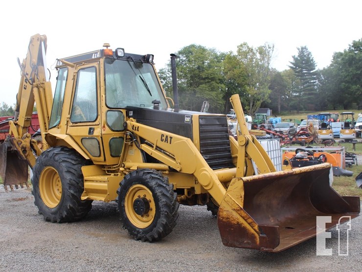 caterpillar-416-image-8