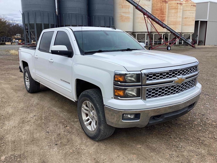 2015-chevrolet-silverado-1500-image-3