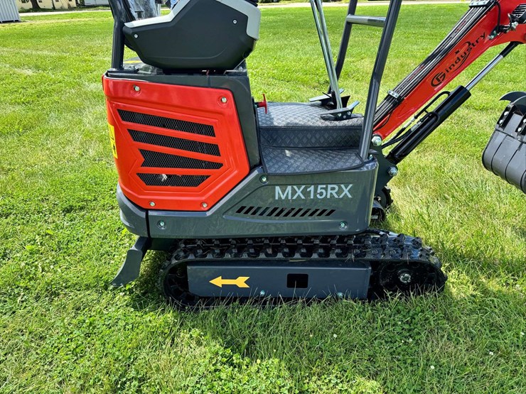 2025-cfg-industrial-mx15rx-mini-excavator-...-unused-image-2