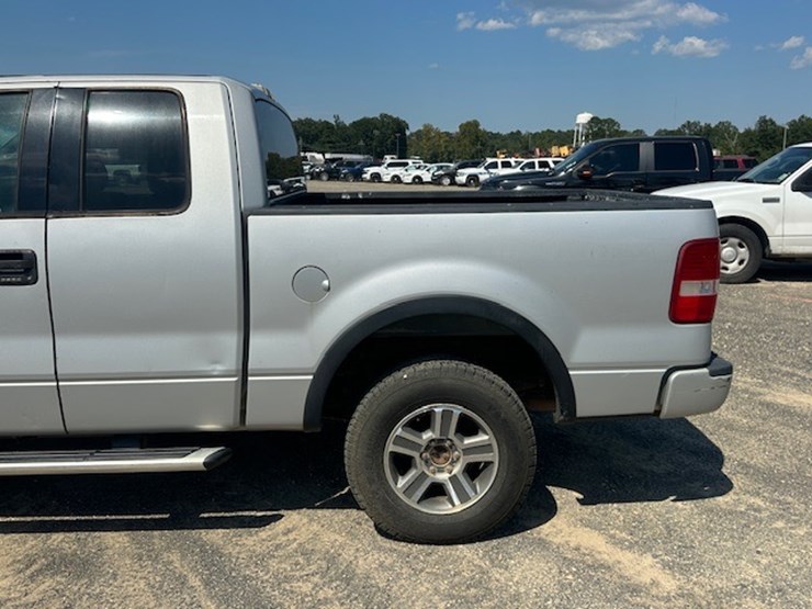 2004-ford-f150-image-11