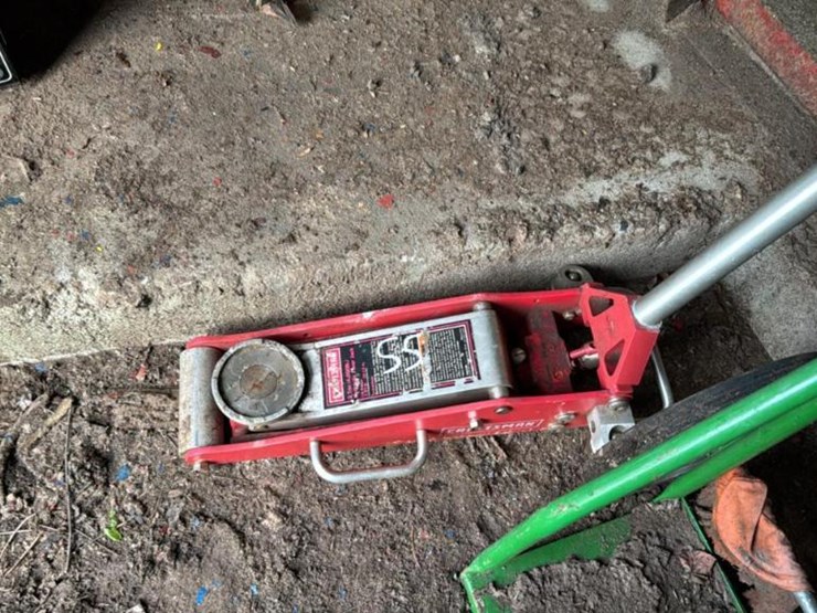 #109-•-torch-cart-and-floor-jack-image-3