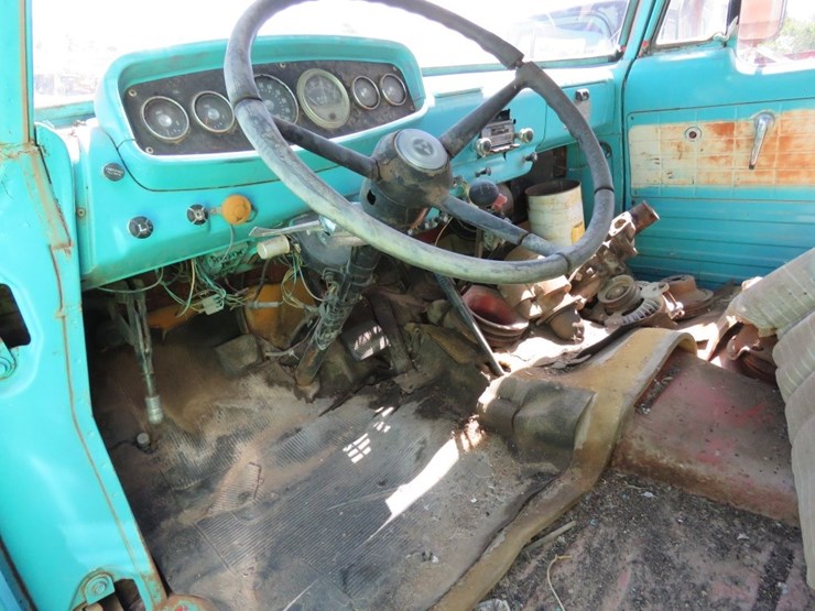 1966-dodge-d600-image-11