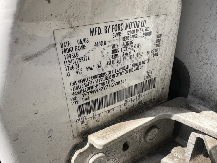 2007-ford-f350-image-10