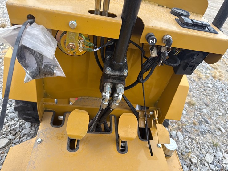 #220-•-#26496-•-unused-agt-krw23-compact-wheel-loader-image-16