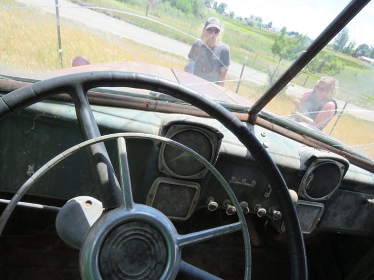 1953-dodge-b-4-d-126-1-ton-pickup-image-12