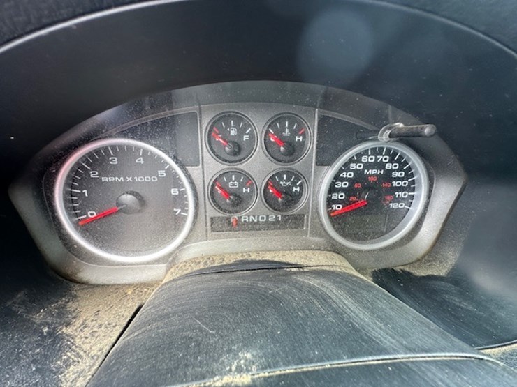 2004-ford-f150-image-45