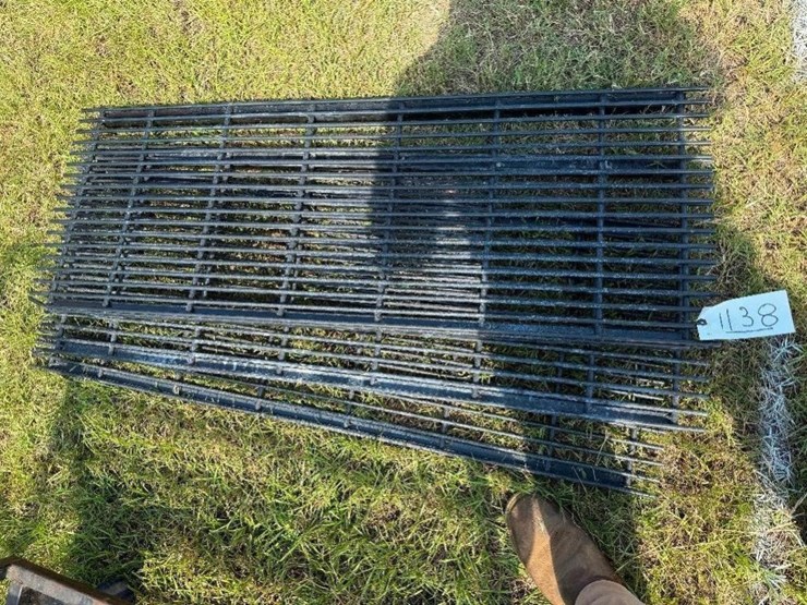 (3)-47"x16"-cooking-grates-image-1