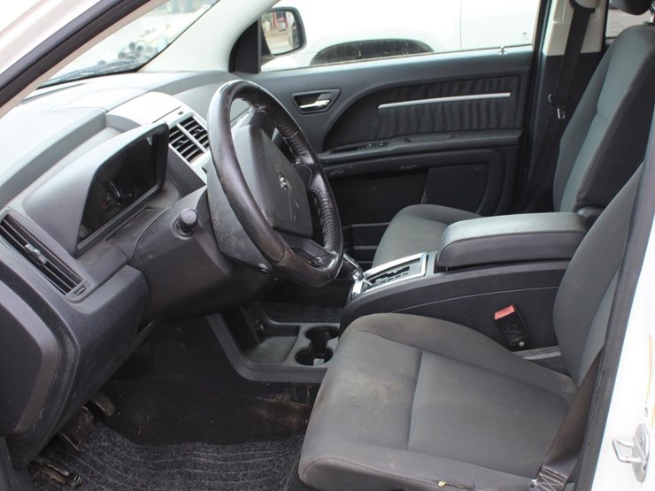 2010-dodge-journey-image-3