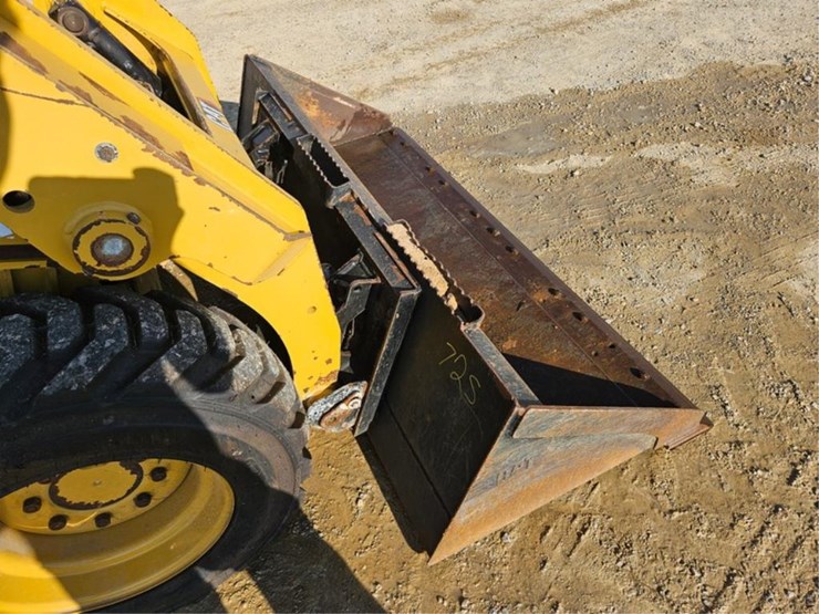 caterpillar-226d3-image-12