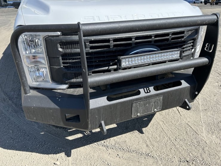 2023-ford-f250-xl-image-42