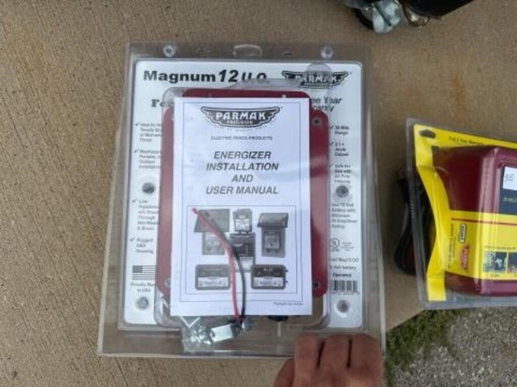 parmak-magnum-12v-fence-charger-image-3