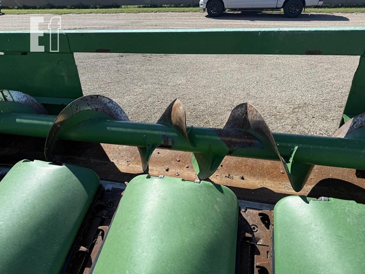 2012-john-deere-608c-image-8