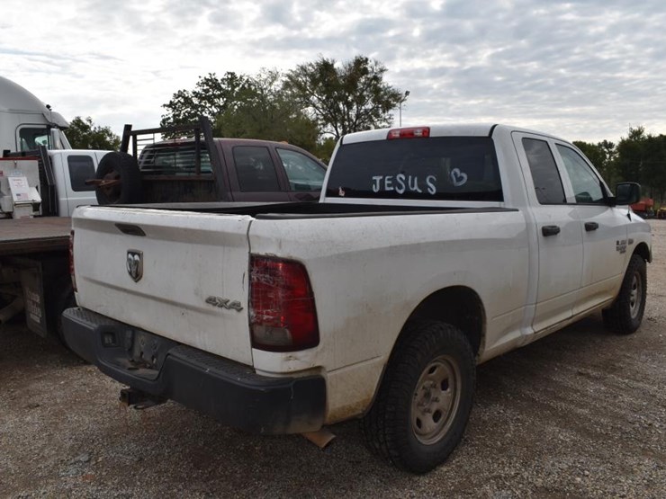 2019-dodge-1500-image-3