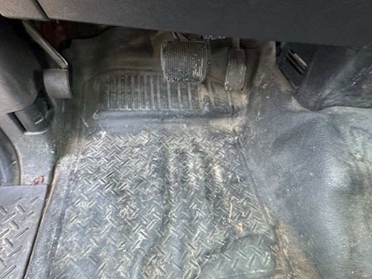 2014-ford-f150-image-30