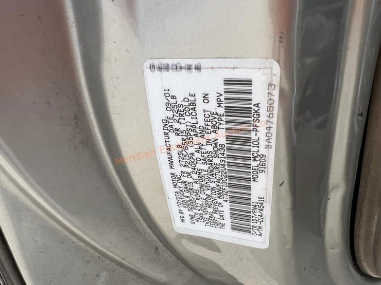 2002-toyota-sienna-le-image-15