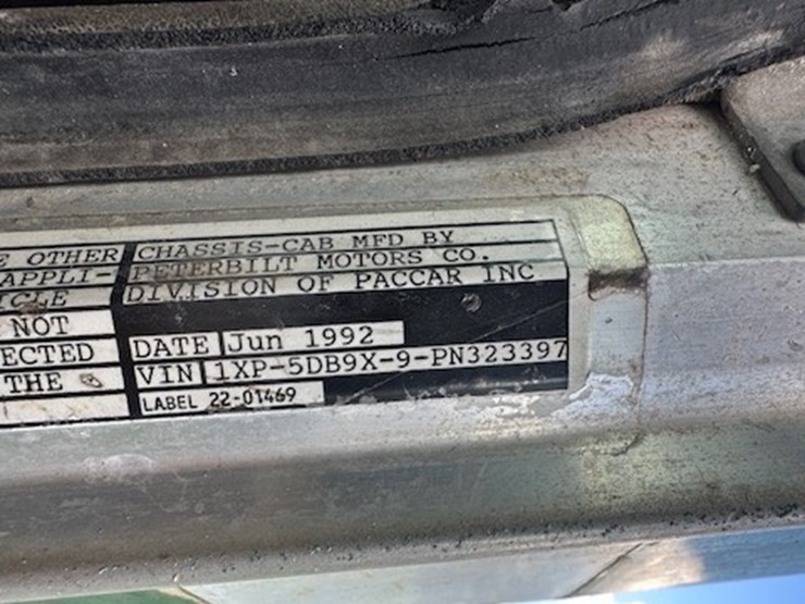 2004-ford-f550-image-25